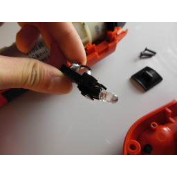 Светодиодная лампа Black and Decker Pivot Plus PD600 Замена