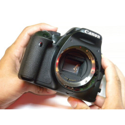 Замена переднего корпуса Canon EOS Rebel T3i