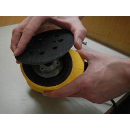 DeWalt D26451 Замена колодки